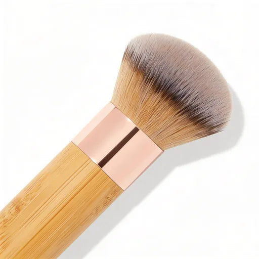 the playribo® brush - fluffy, dome foundation brush